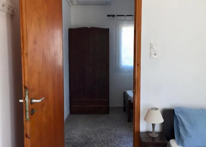 Rita's Beachfront House * Páros