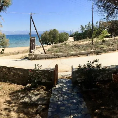 Rita's Beachfront House Hébergement de vacances *