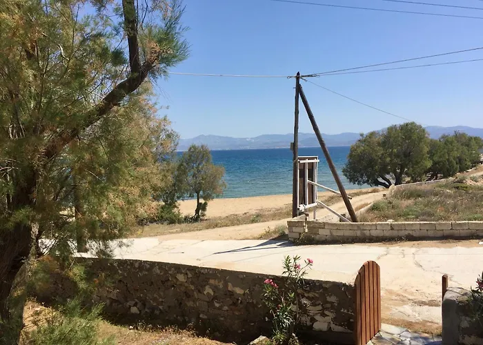 Rita's Beachfront House Πάρος